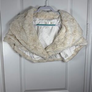 Eliza J Cream Teddy Jacket